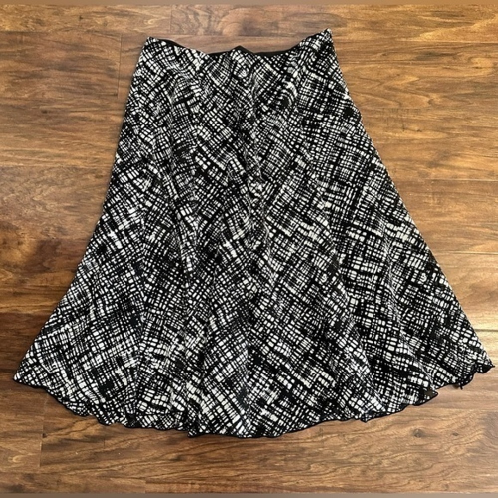 Josephine Chaus Skirt
